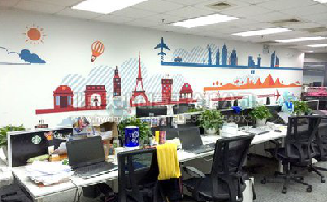 中江教你设计办公室墙绘的方法。